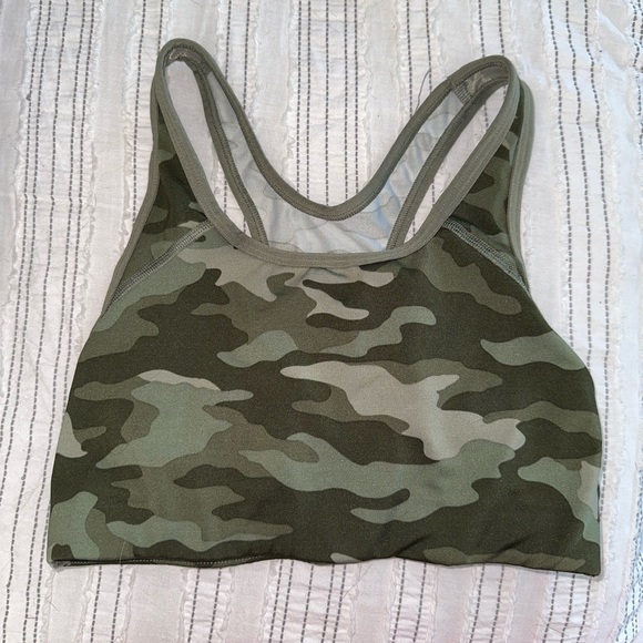 Camo PINK racer back sports bra - Picture 1 of 3